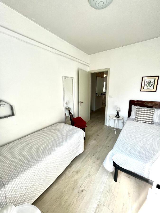 Your Familyapartment In Sirmione Ngoại thất bức ảnh
