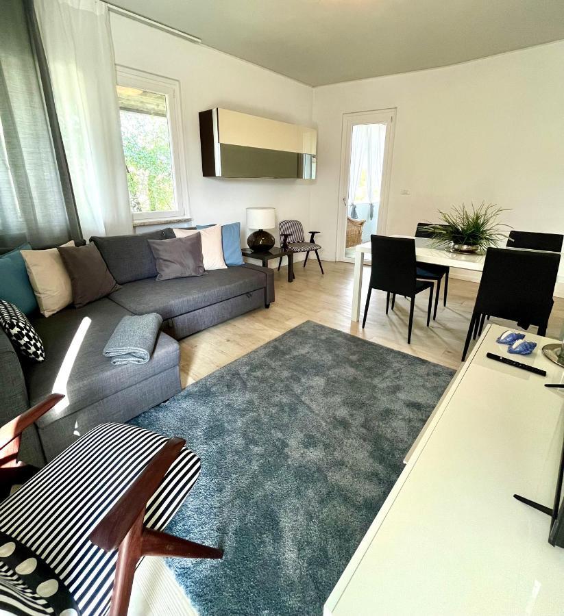 Your Familyapartment In Sirmione Ngoại thất bức ảnh