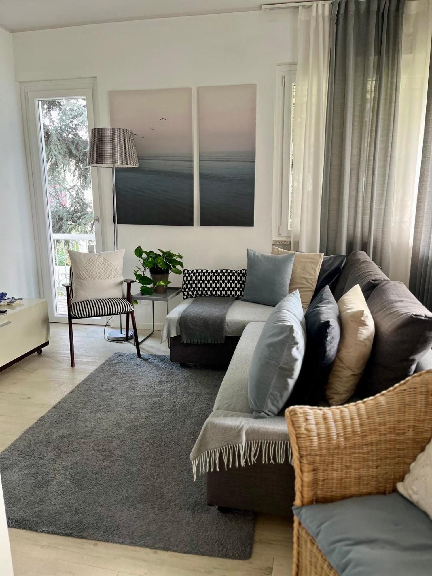 Your Familyapartment In Sirmione Ngoại thất bức ảnh