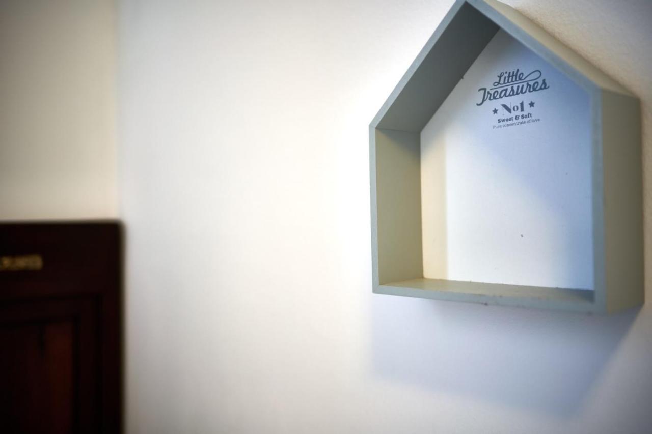 Your Familyapartment In Sirmione Ngoại thất bức ảnh